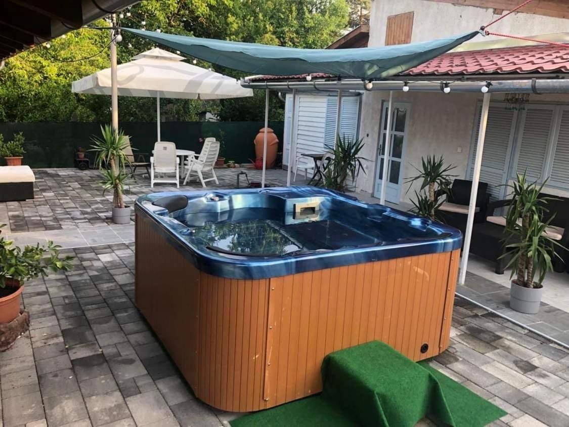 Klara Apartmanház Orfű Esterno foto